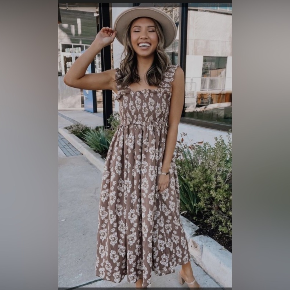 Altar'd State Floral Midi - MOVING, make an offer before donation!